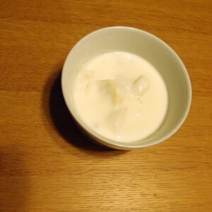 豆乳フルーツヨーグルト